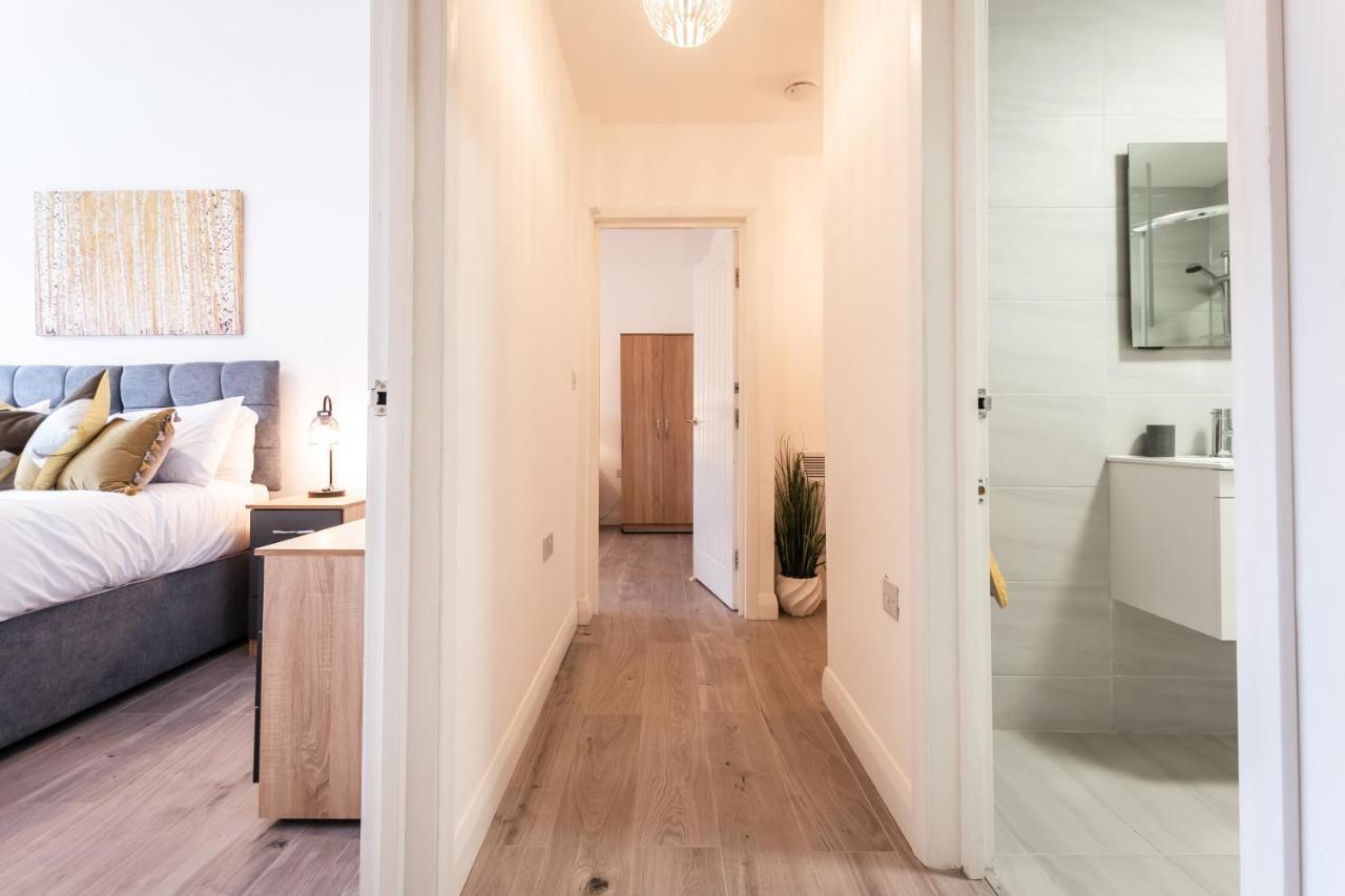 Appartement Price - Superb Apartments, Single Beds Or King Size & Sofabed - Amazing Location Close To Mayflower Theatre Free Parking *