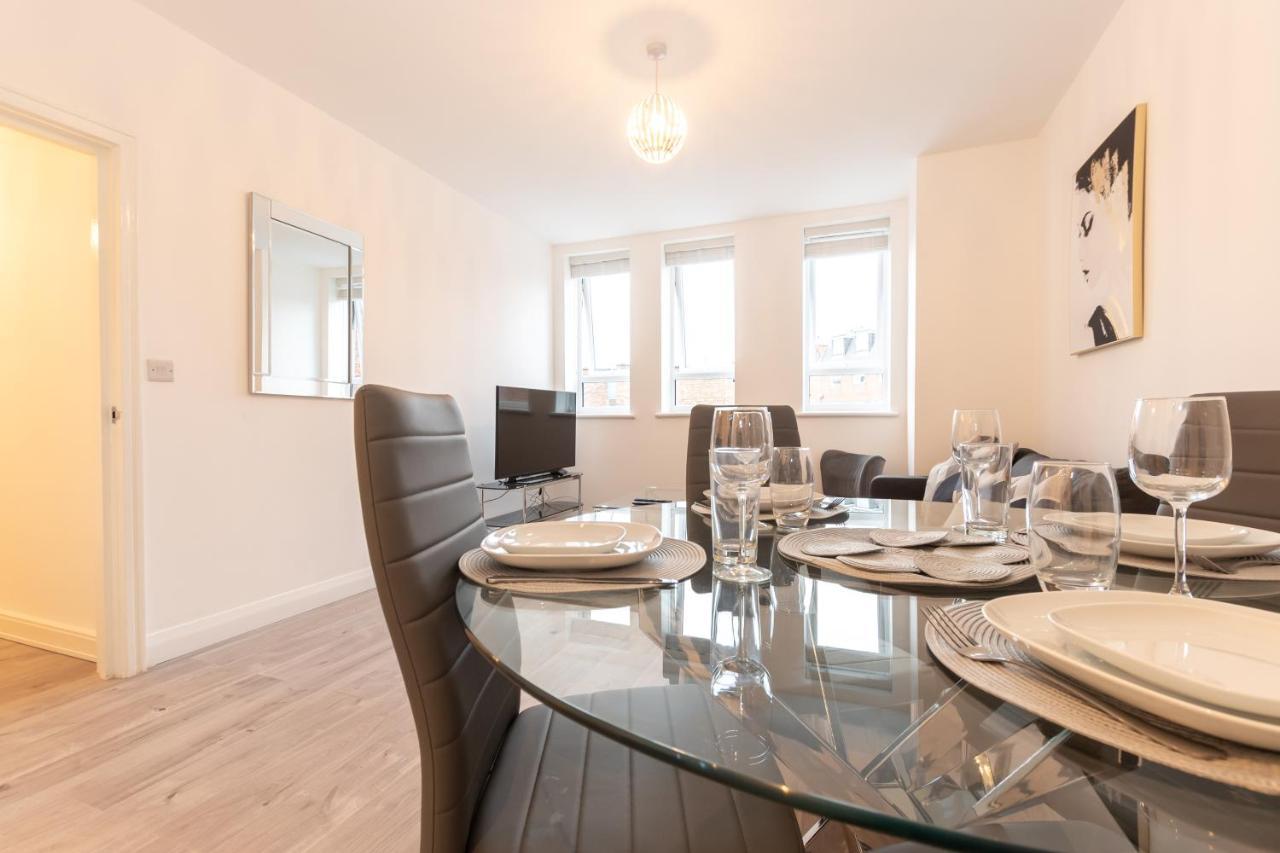 Price - Superb Apartments, Single Beds Or King Size & Sofabed - Amazing Location Close To Mayflower Theatre Free Parking Southampton